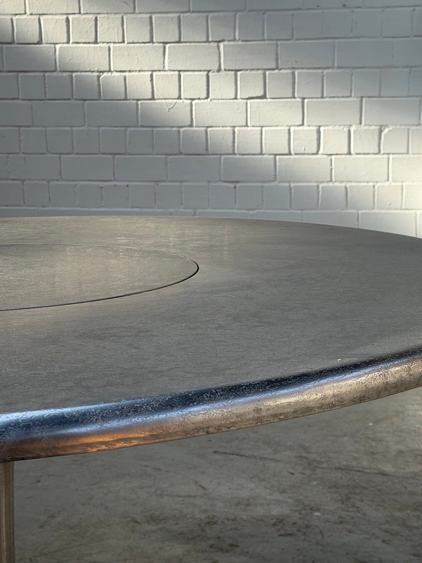 Heinz Lilienthal | dining table | 145cm | rotating centre | 1970s | tulip | mid century | west Germany