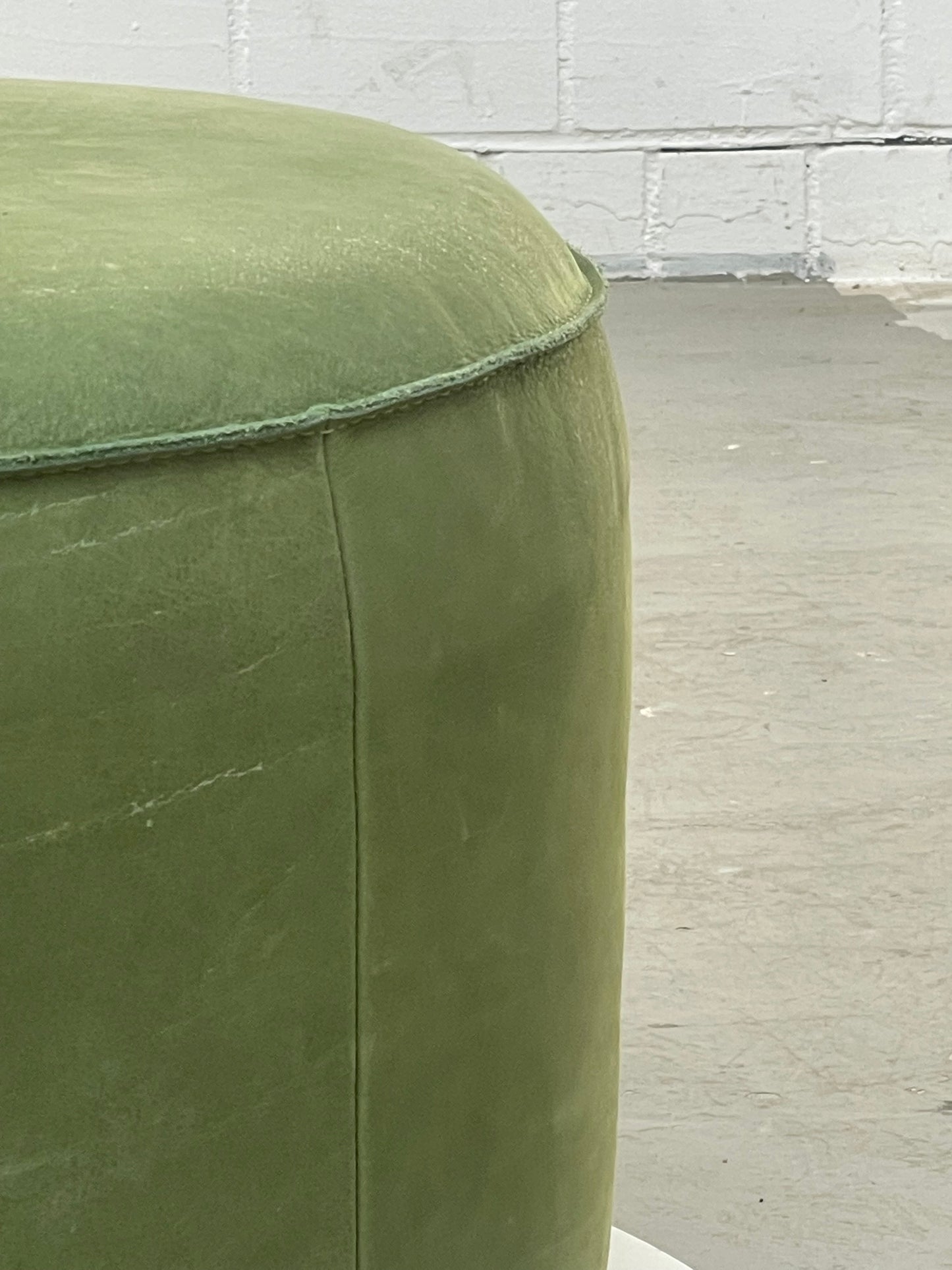 Leder | Pouf | Hocker | Nappaleder | Grün