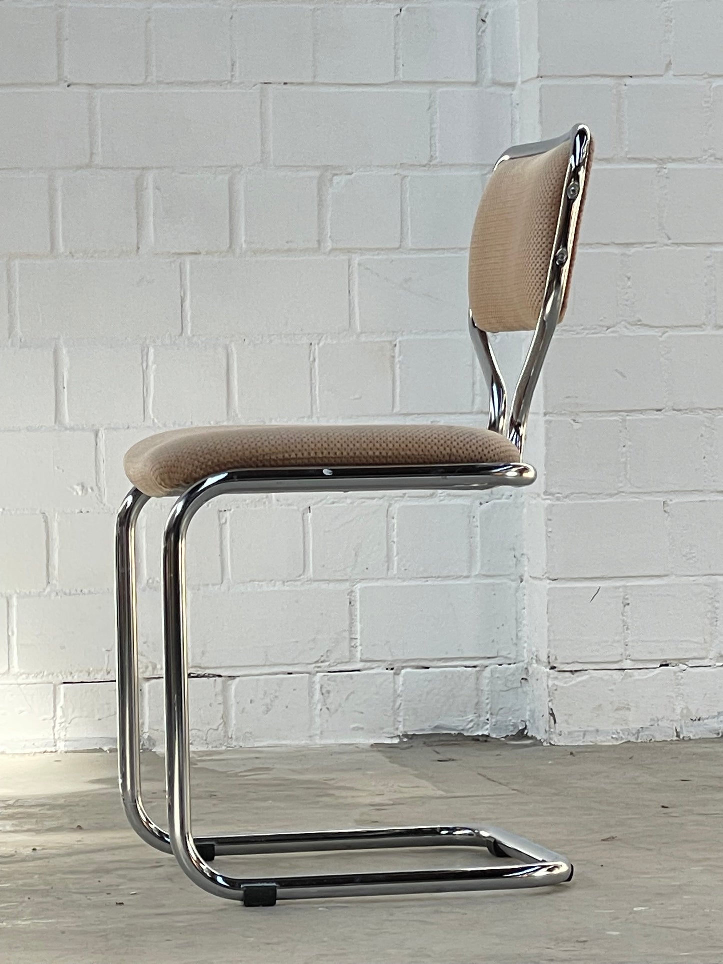 Vintage Space Age Stuhl mit verchromten Stahlrohr und brauner Bepolsterung