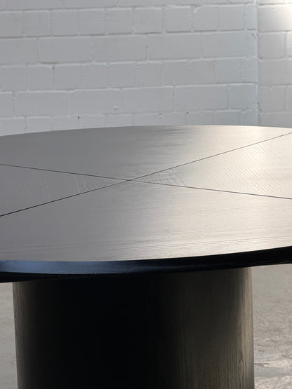 Quadrondo Table by Erwin Nagel for Rosenthal 1980s