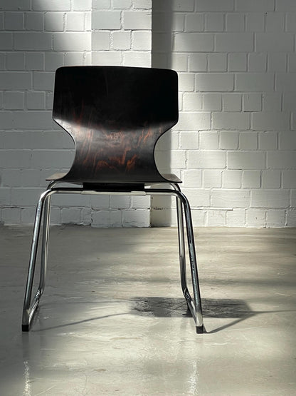 Elmar Flötotto | Pagholz | Designklassiker | stapelbar | Chrom | Stuhl