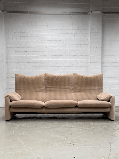 Vico Magistretti | Cassina | Maralunga | Sofa | Gestreifter 3-Seater |  Missoni fabric | Italy | couch