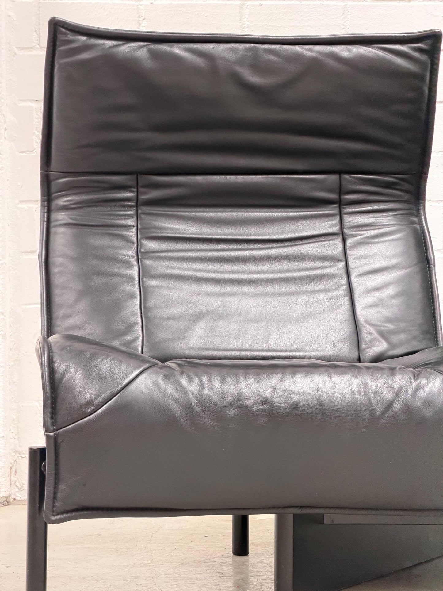Vico Magistretti | Cassina | Veranda Sofa | Black Leather | Italian Design