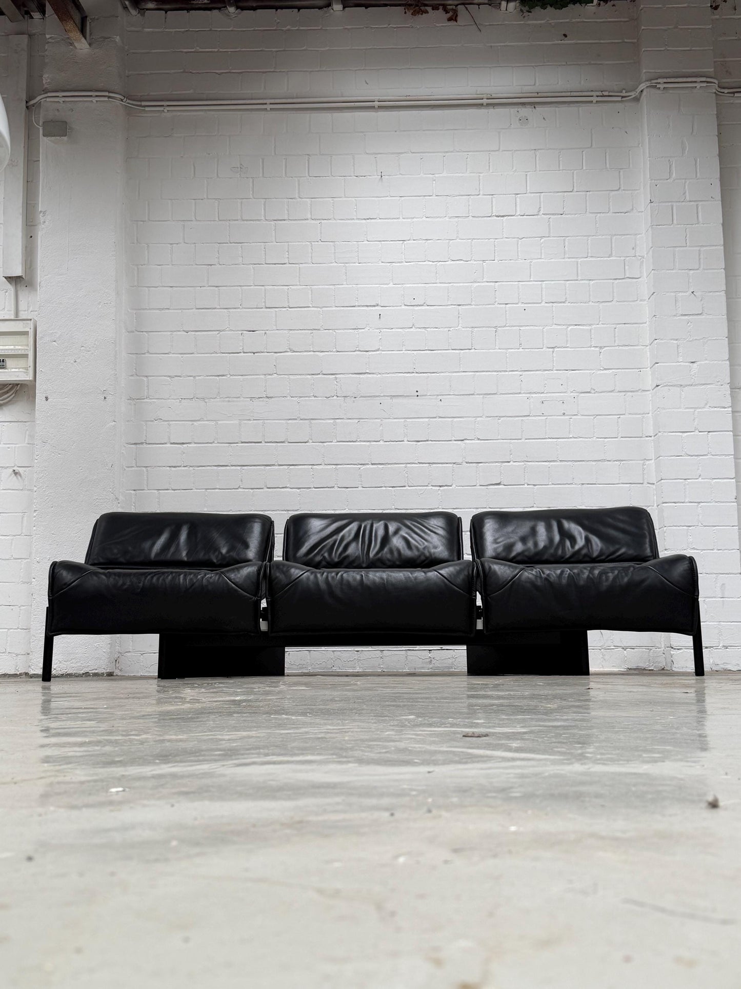 Vico Magistretti | Cassina | Veranda Sofa | Black Leather | Italian Design