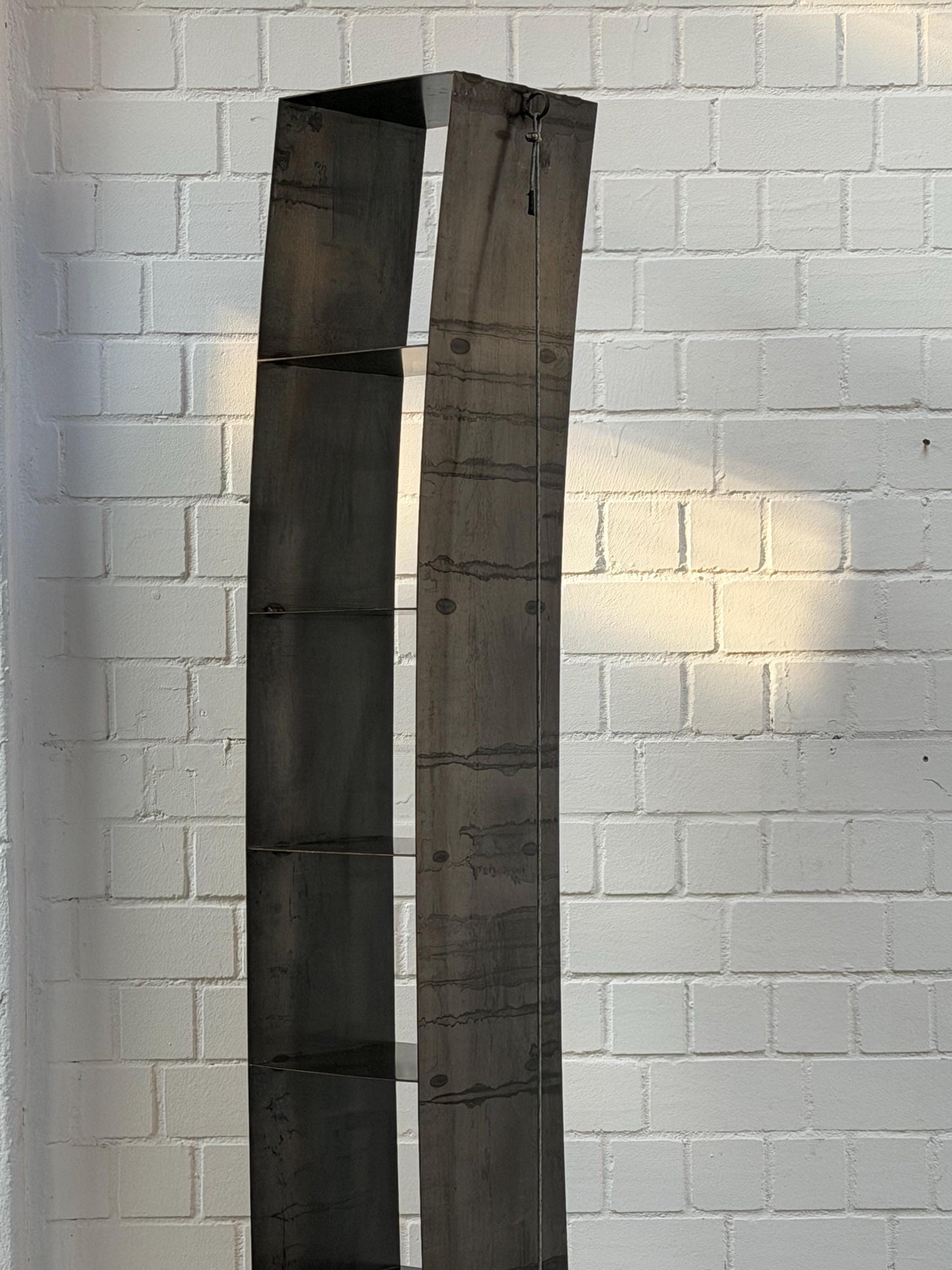 Wolfgang Laubersheimer | shelf | Postmodern German Design | West Germany | ‚verspanntes Regal‘