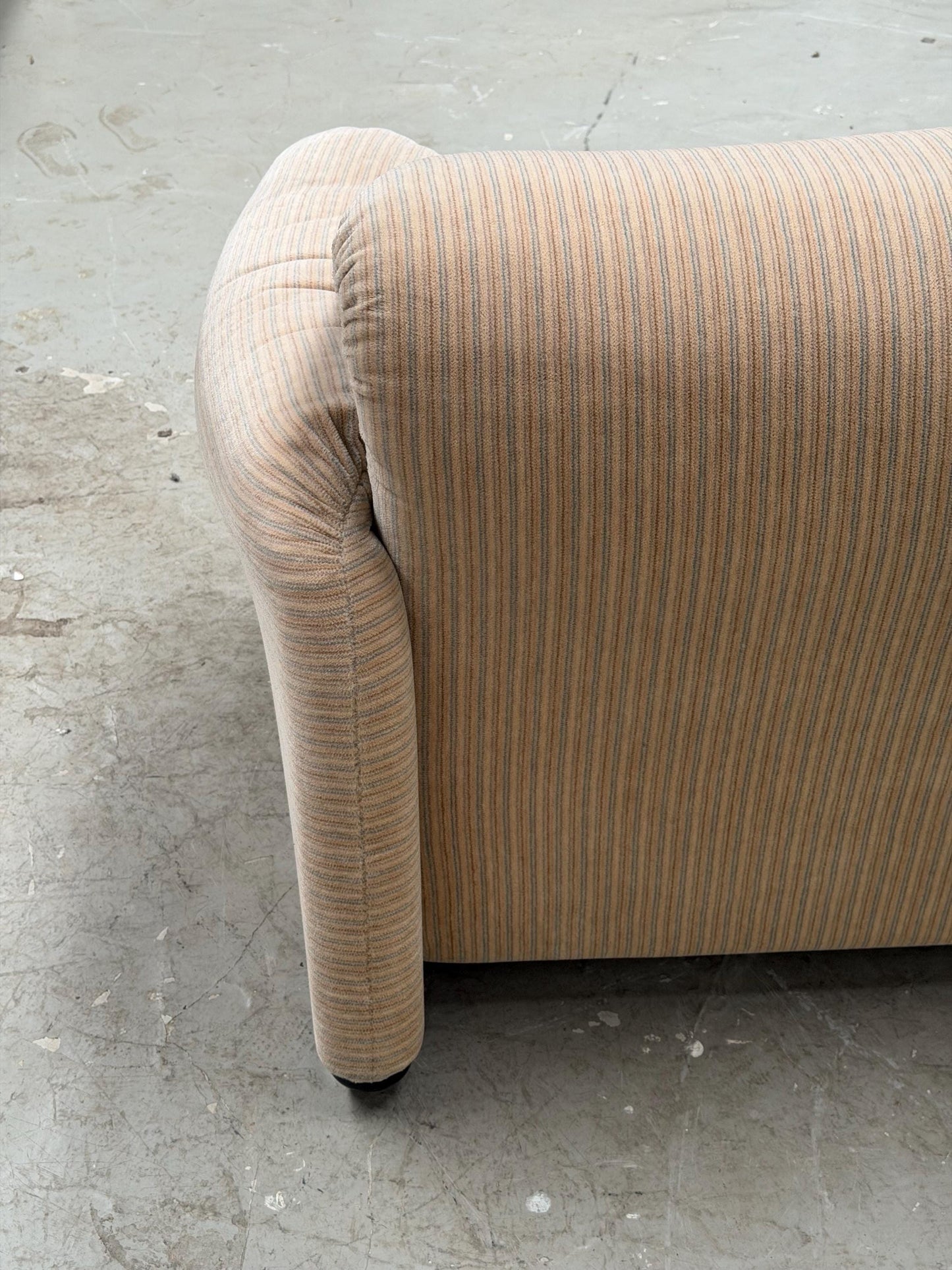 Vico Magistretti | Cassina | Maralunga | Sofa | Gestreifter 3-Seater |  Missoni fabric | Italy | couch