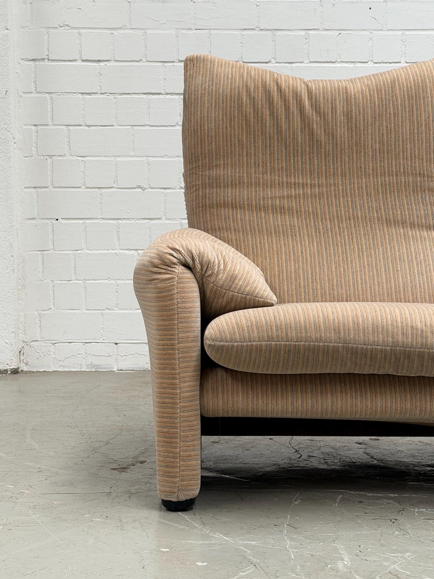 Vico Magistretti | Cassina | Maralunga | Sofa | Gestreifter 3-Seater |  Missoni fabric | Italy | couch