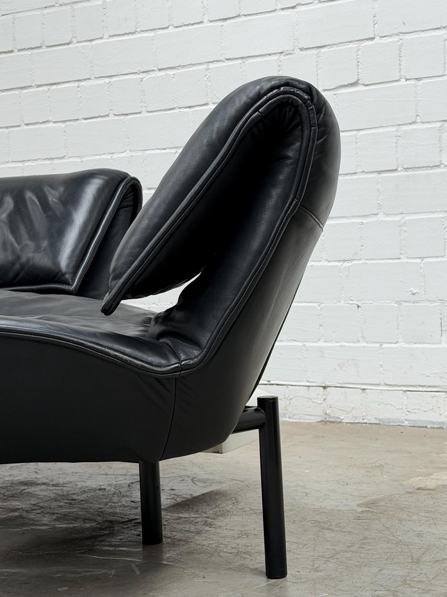 Vico Magistretti | Cassina | Veranda Sofa | Black Leather | Italian Design
