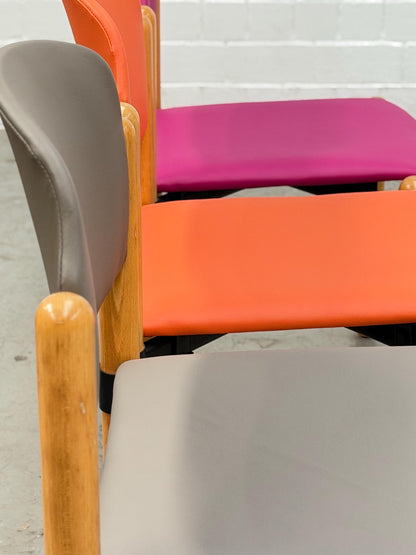 Mid Century | stackable | modern | West Germany | dining chair | Fröscher Sitform | fresh upholstered