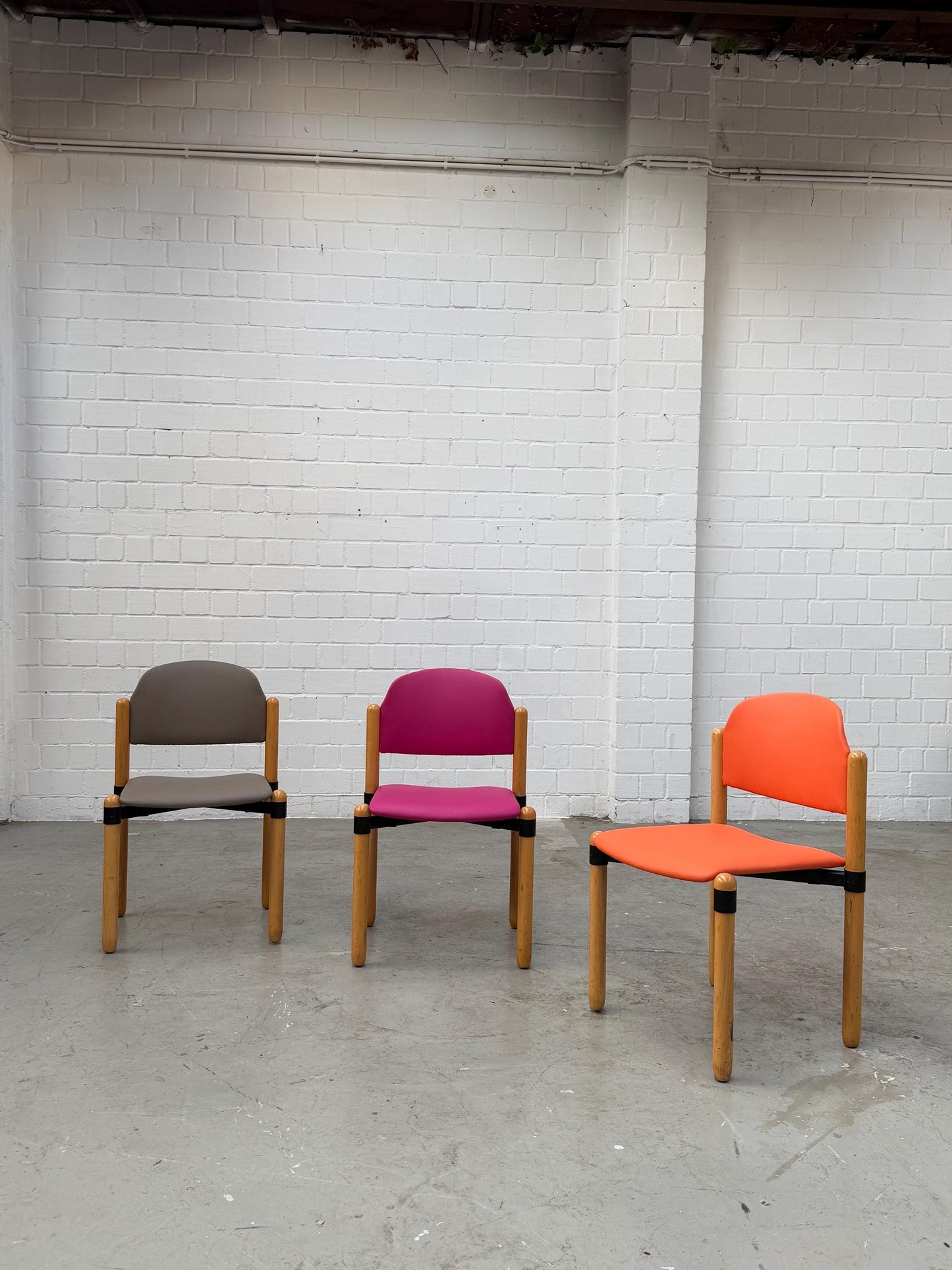 Mid Century | stackable | modern | West Germany | dining chair | Fröscher Sitform | fresh upholstered