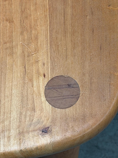 Team 7 | Berghammer | Alder wood | sustainable | armchair | Ecologically | brutalist | Analog to Daumiller | brutaslism