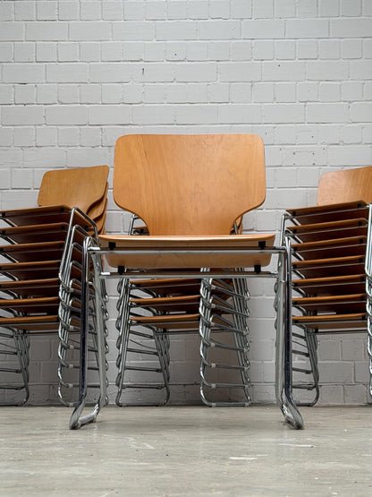 Vintage Stackable Chair in Bentwood & Chrome – Mid-Century Design | West Germany |
